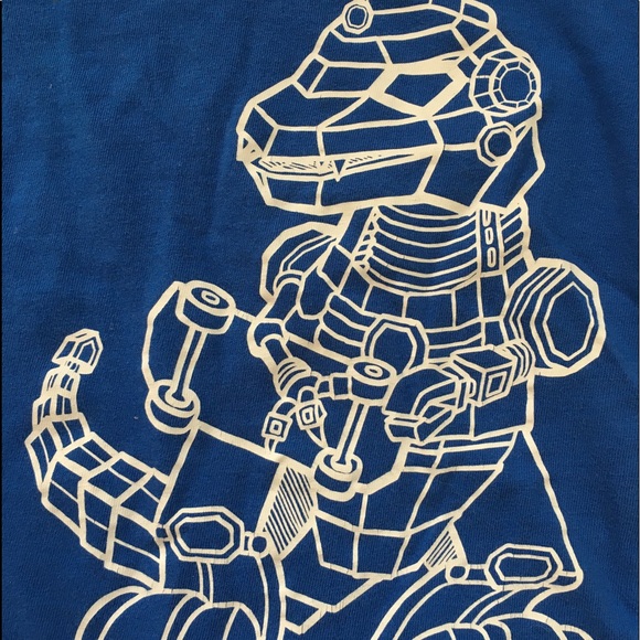 Dinosaur t-shirt! - Picture 2 of 3